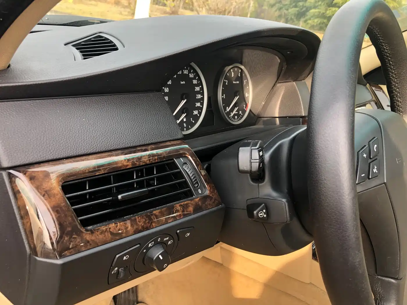 BMW 5 Series 2004 2005 Model 530i