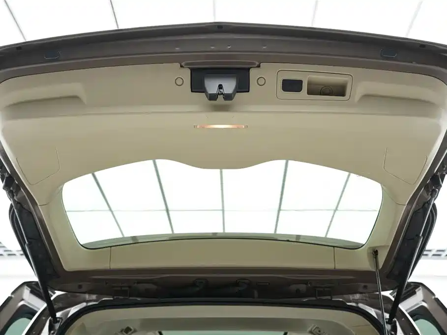 Buick GL8 2013 3.0L XT Luxury Business Flagship Edition фото 30