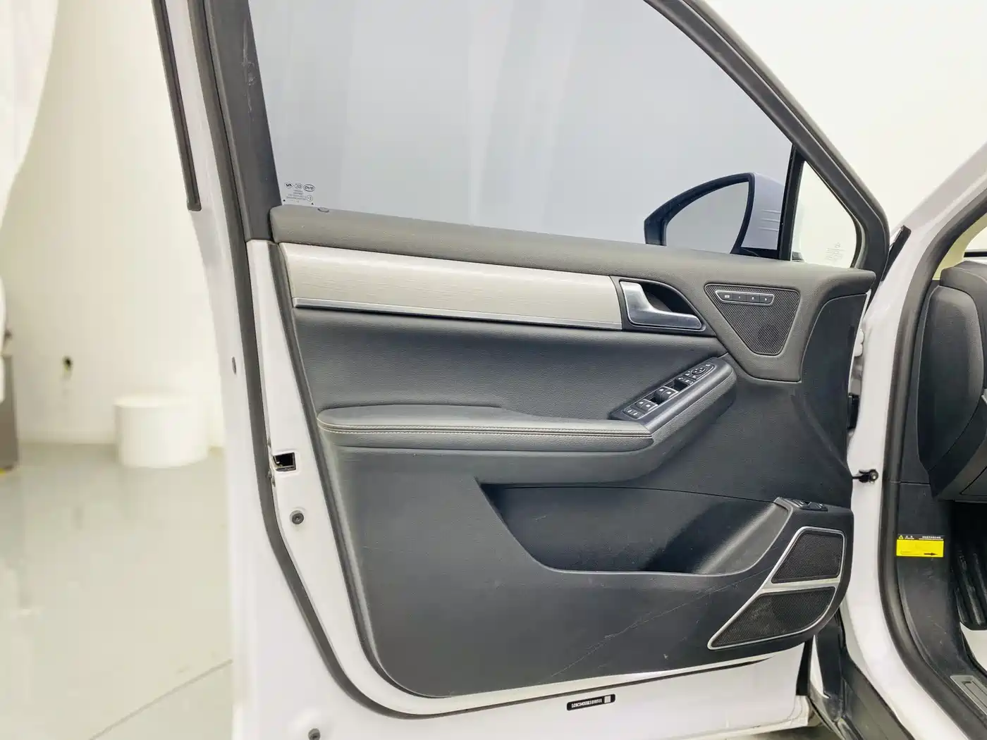 BYD Tang 2019 2.0T Automatic Smart Connect Honor 7-seater China VI фото 15