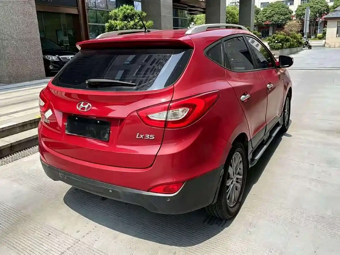 Hyundai Beijing Hyundai ix35 2013 2.0L Auto 2WD Smart GLS China IV фото 8