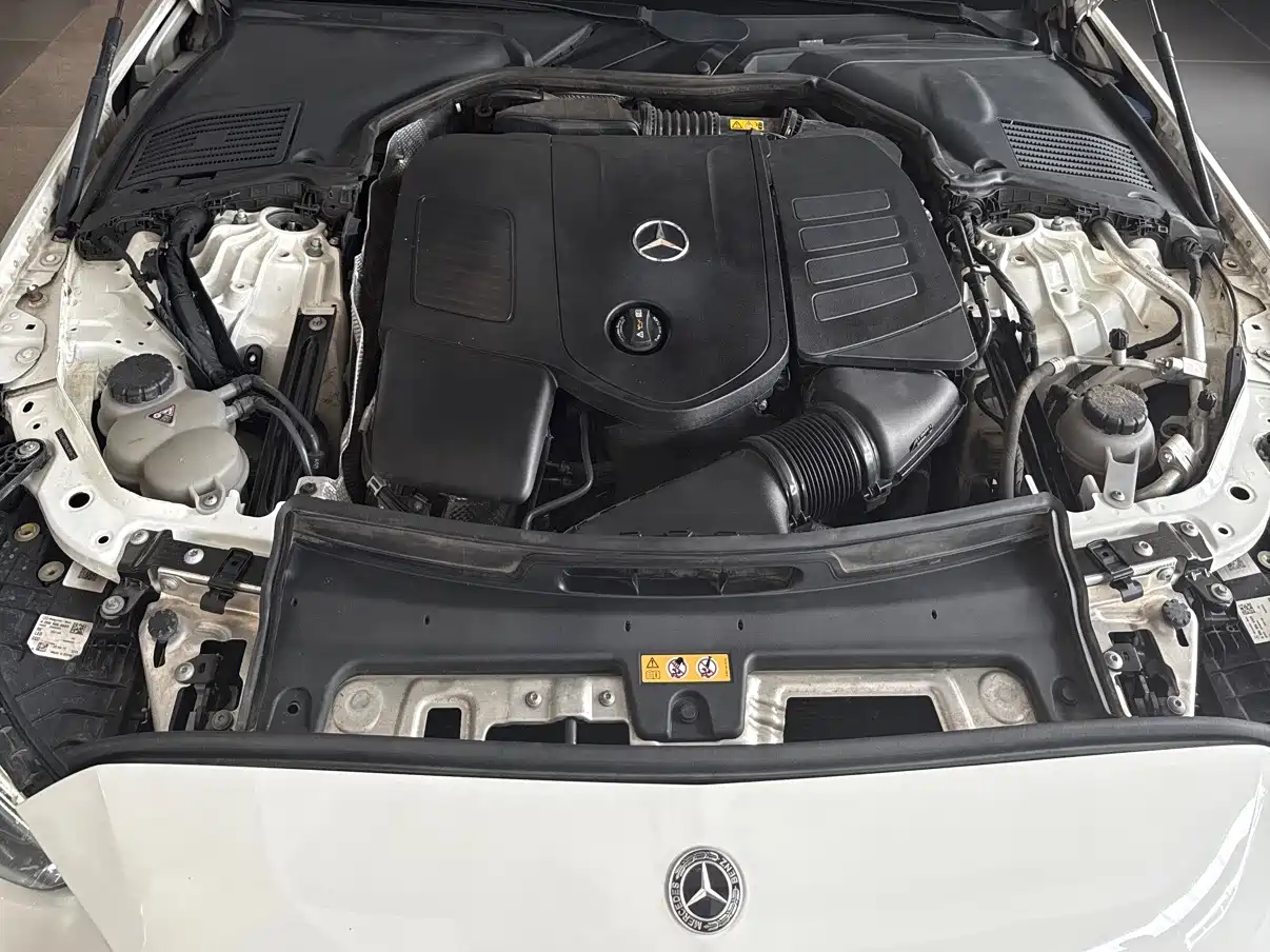 Mercedes-Benz C-Class 2022 C 200 L Sport Version фото 3