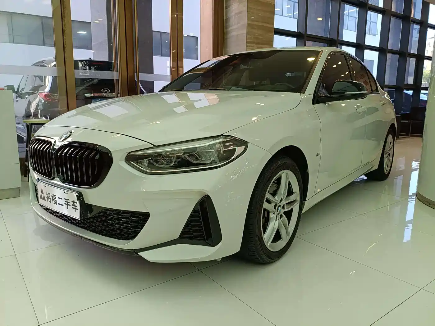 BMW 1 Series 2021 Facelift 120i M Sport Shadow Edition