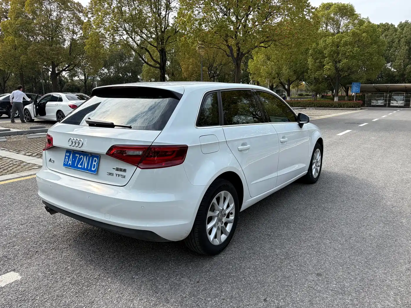 Audi A3 2014 Sportback 35 TFSI Automatic Progressive фото 6