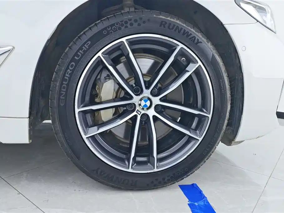 BMW 5 SERIES NEW ENERGY
