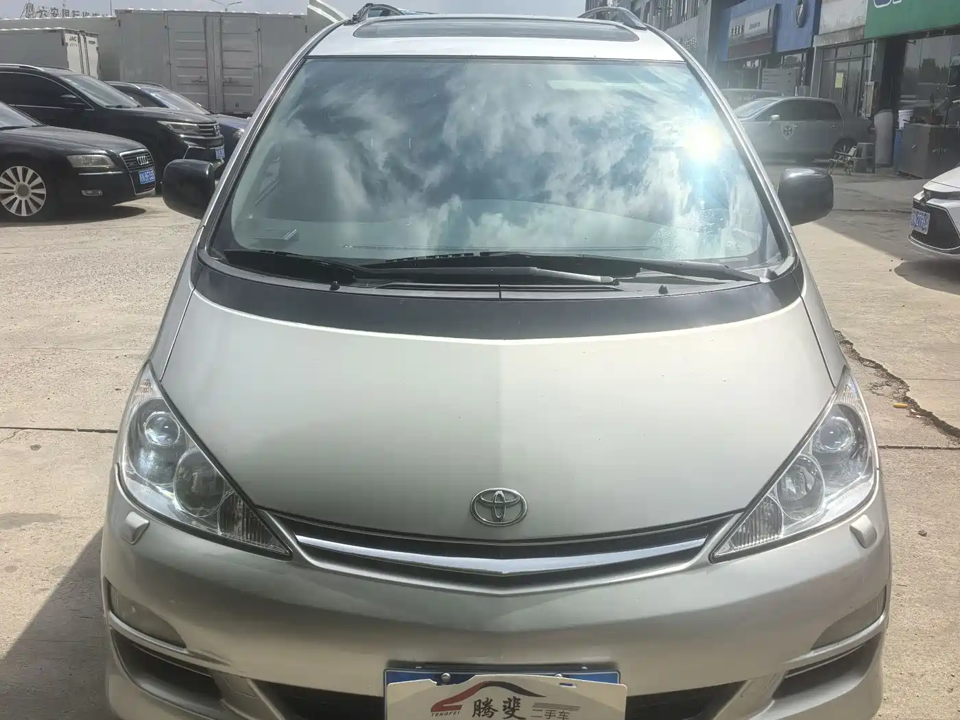 Toyota Previa 2004 2.4L AT фото 2