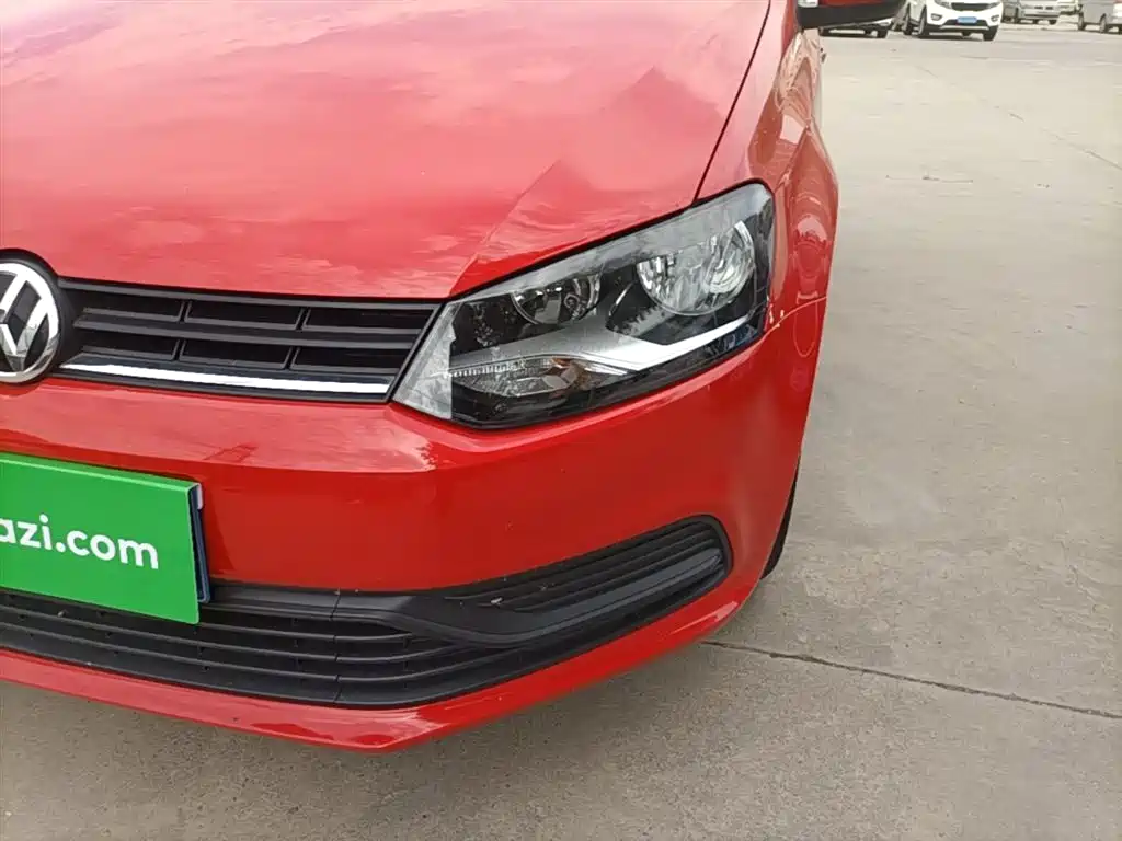 Volkswagen Polo 2016 1.4L Manual Trend фото 24
