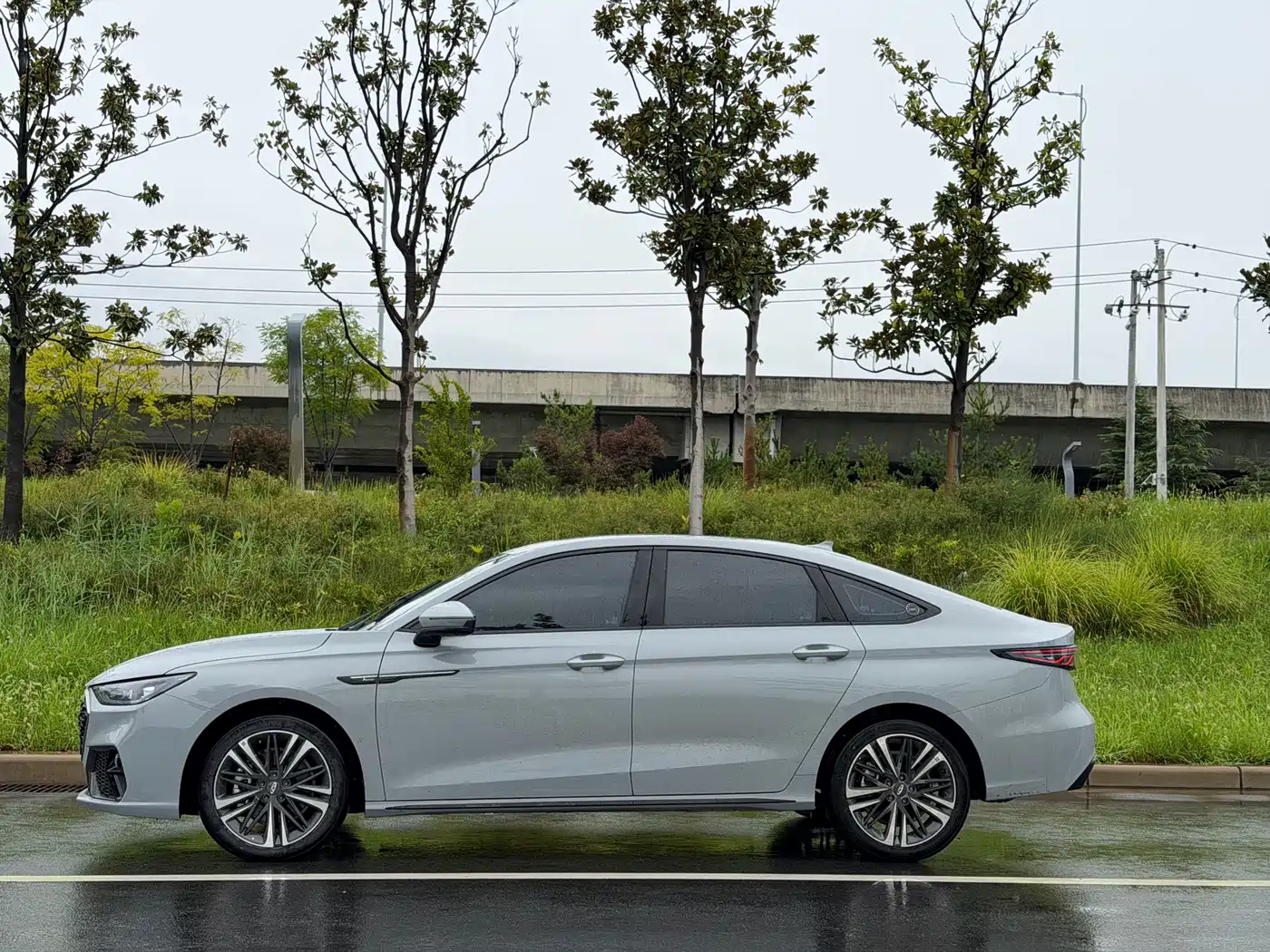 Chery Arrizo 8 PRO 2025 2025 Pro 2.0T Luxury