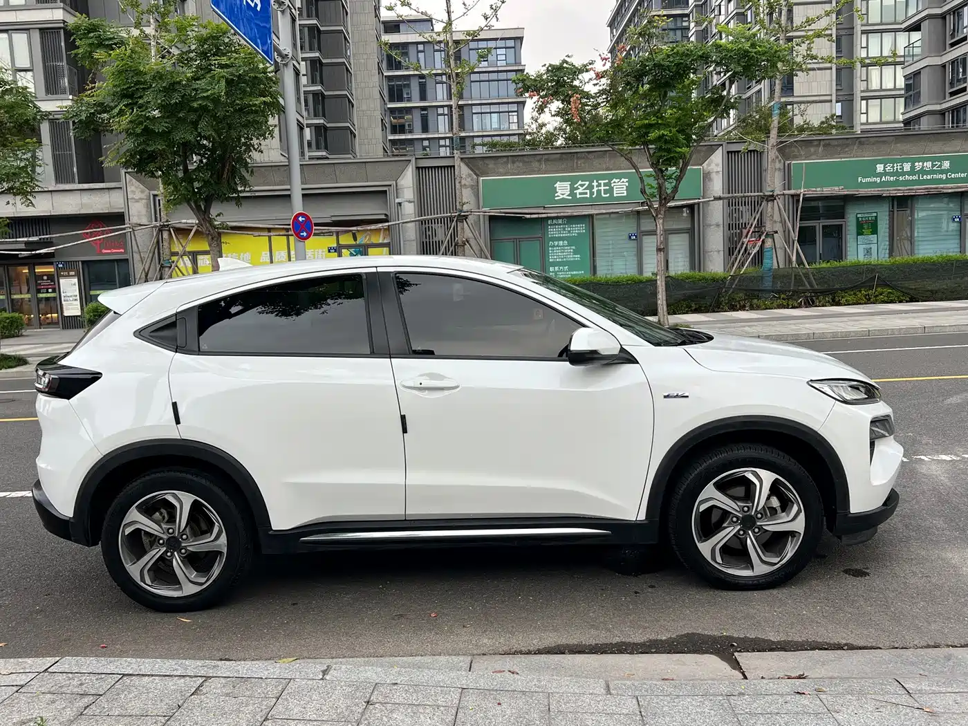 CIIMO Dongfeng Honda M-NV 2022 2021 Shangcheng Edition