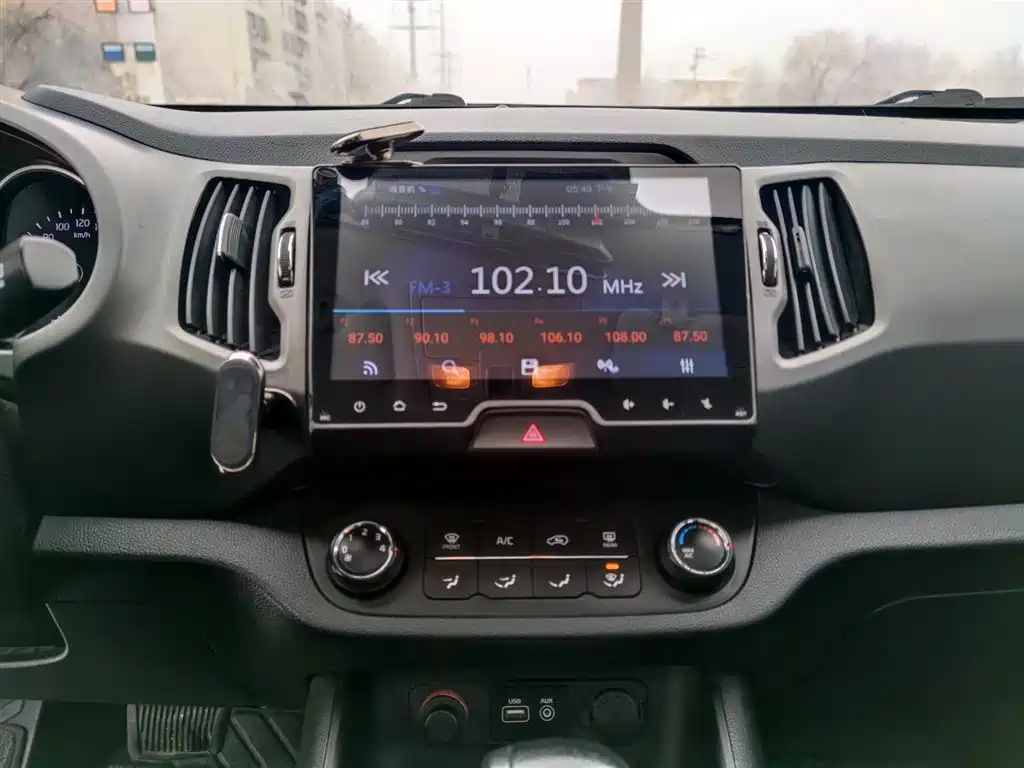 Kia Sportage 2016 2.0L Automatic 2WD GL фото 13