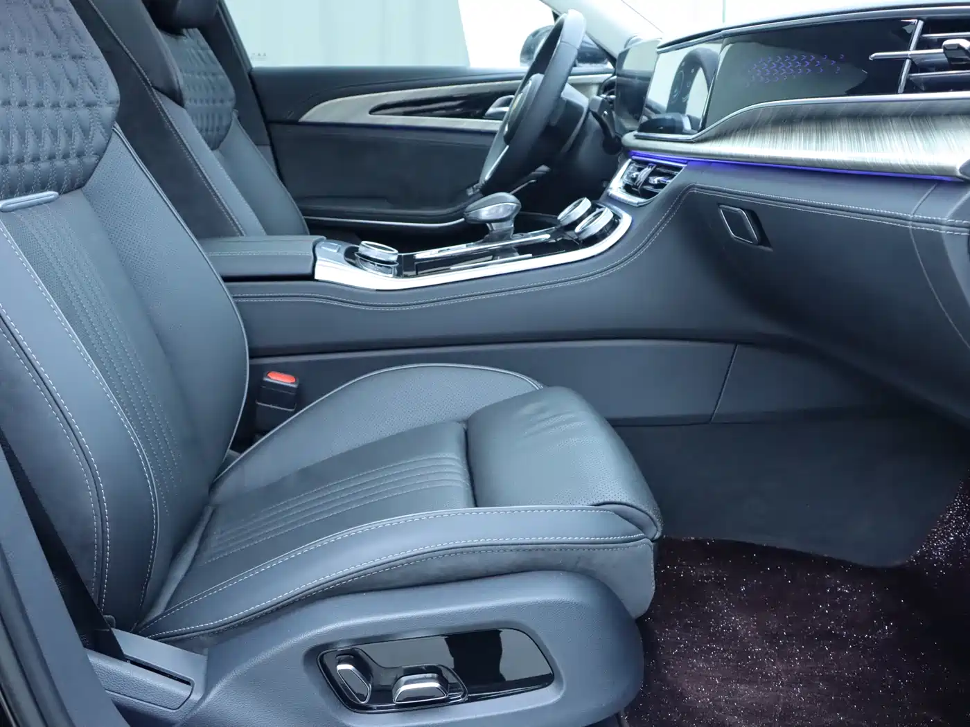 Hongqi H9 2020 3.0T Smart Connect Flagship 4-Seater фото 8