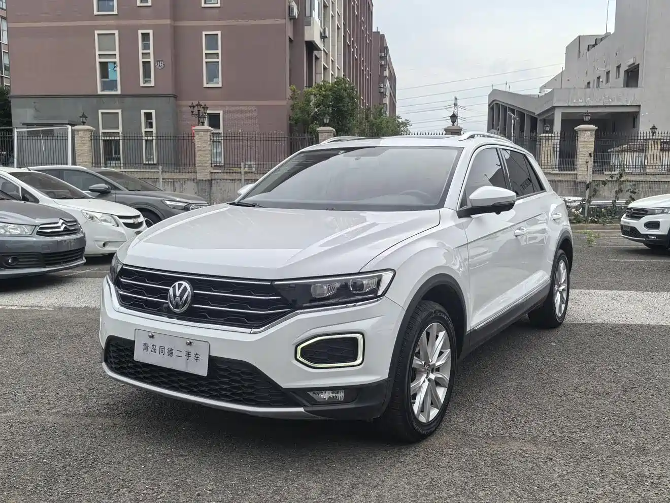 صورة 1 - Volkswagen T-ROC