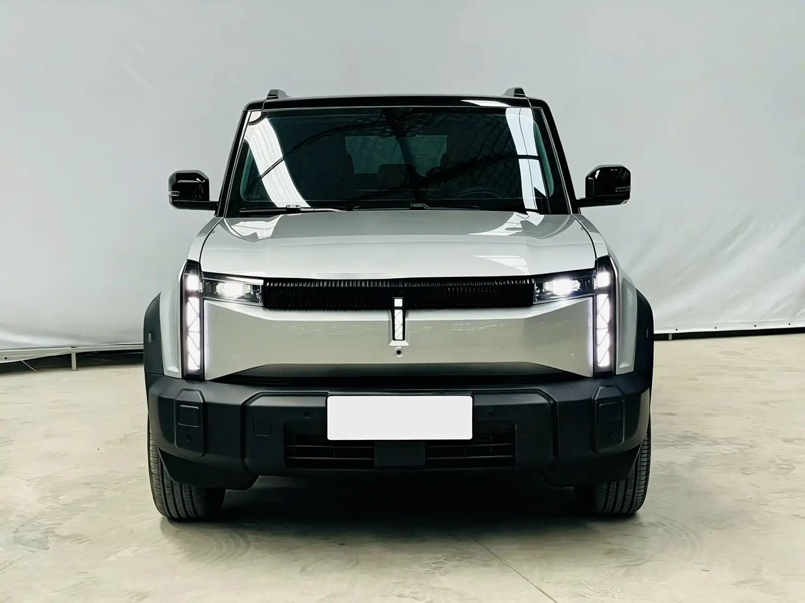 Фото 3 - iCAR 03