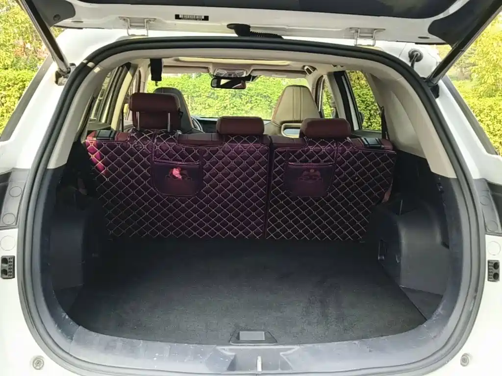 Фото 19 - Changan CS75 PLUS