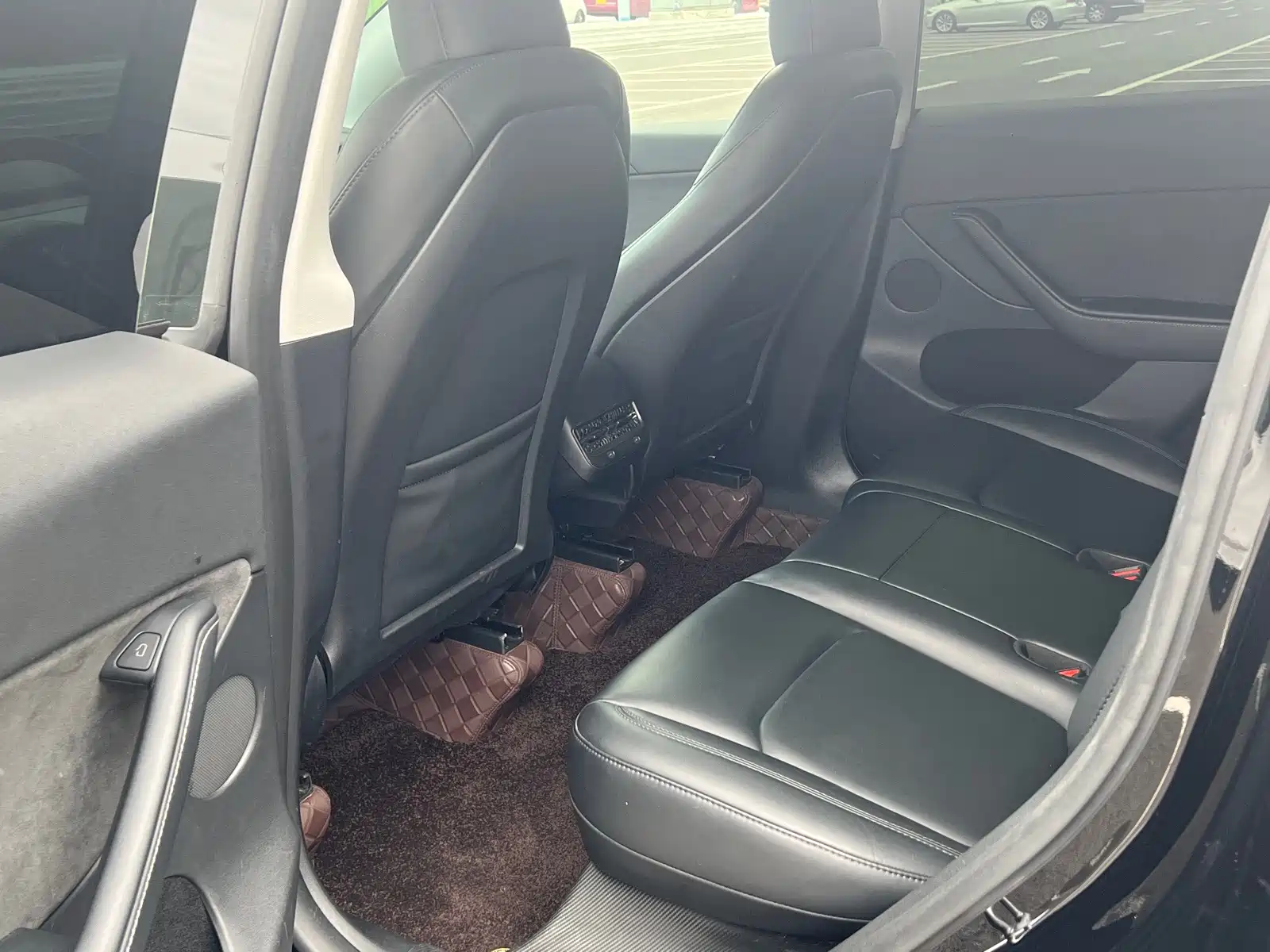 Фото 7 - Tesla Model Y