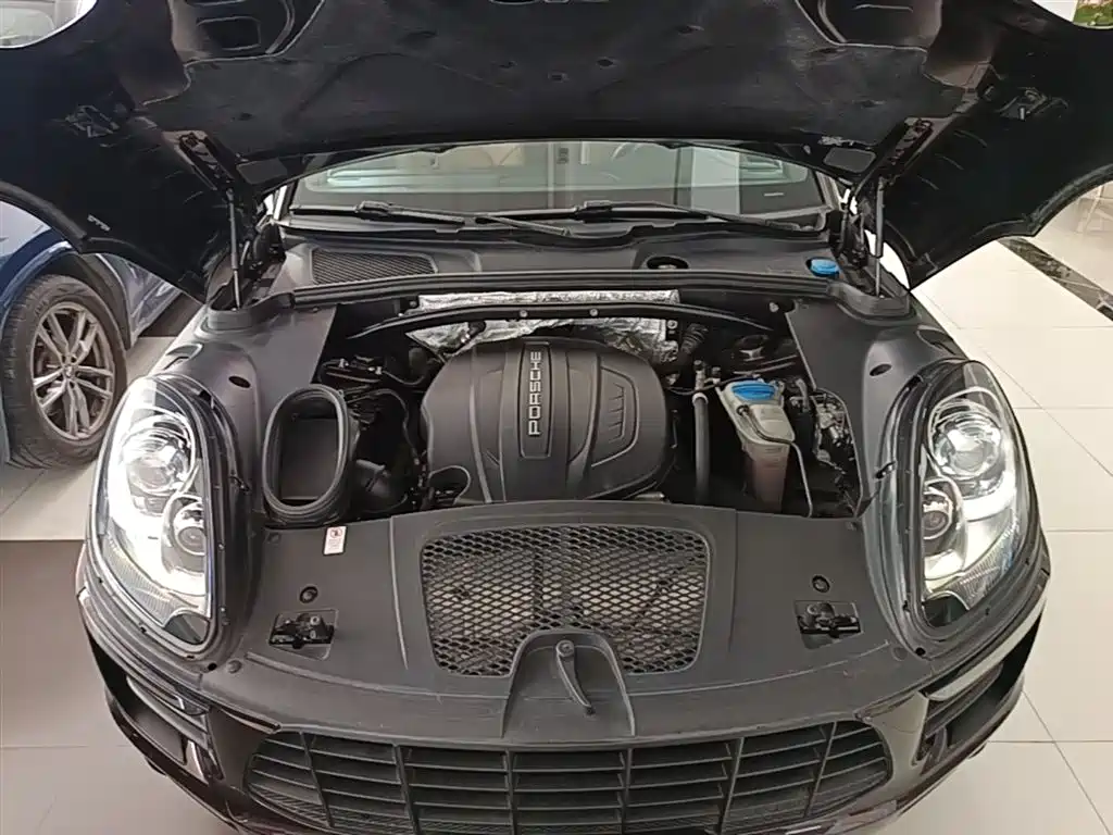 Porsche Macan 2017 Macan 2.0T фото 20