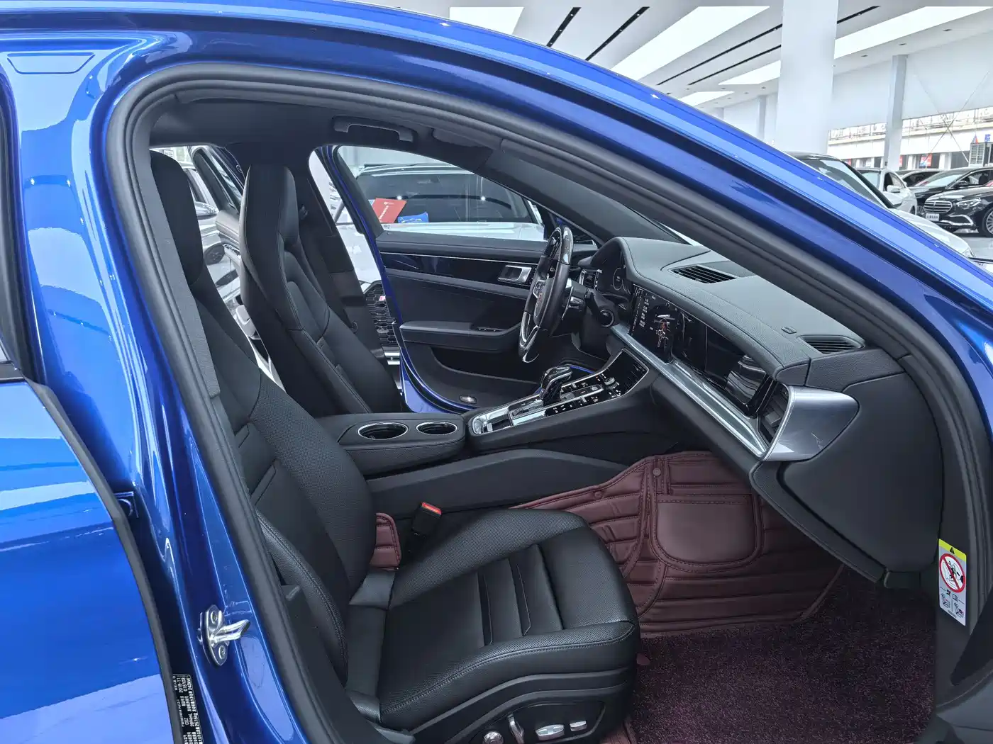Porsche Panamera 2019 Panamera 2.9T фото 8