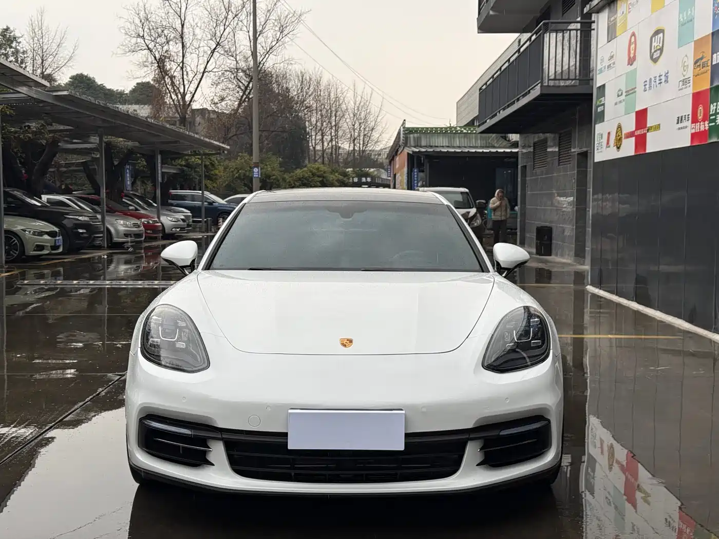 Porsche Panamera 2017 Panamera 4 Executive Long Wheelbase 3.0T фото 2
