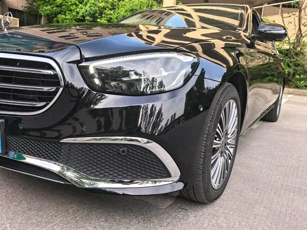 Mercedes-Benz E-Class 2022 E 300 L Luxury фото 4