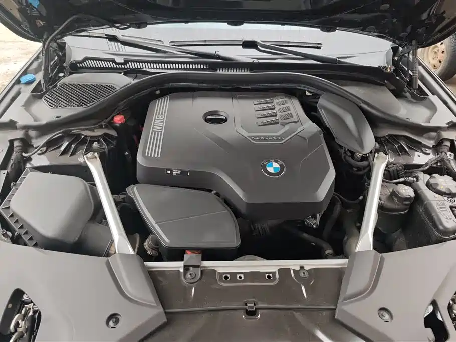 BMW 5 Series 2023 Facelift 530Li Leading M Sport Package фото 10