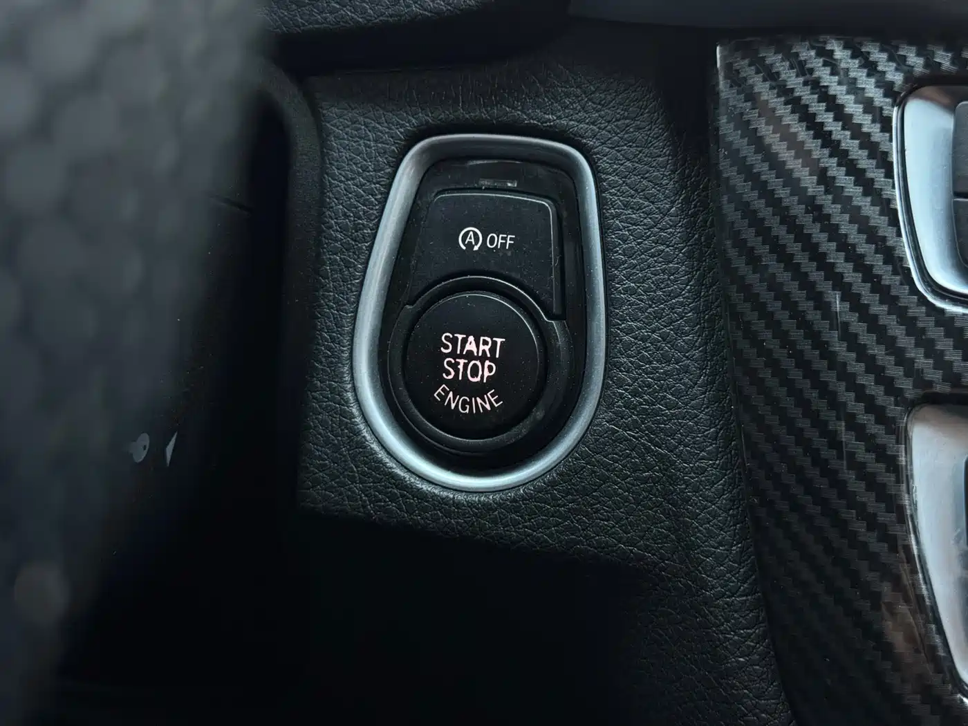 BMW 3 Series 2019 320Li M Sport Black Night Edition фото 12
