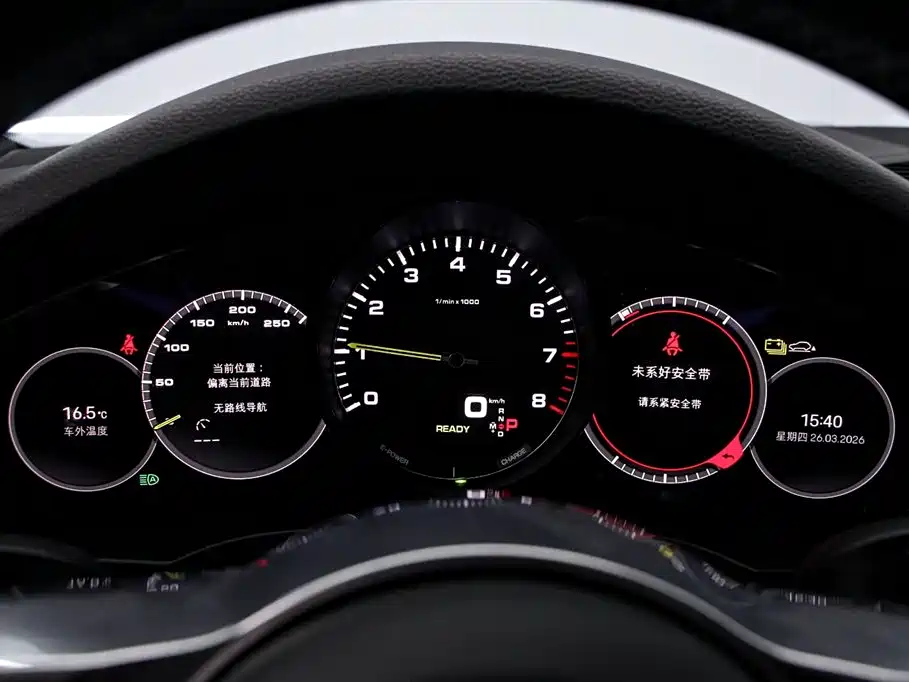 Porsche Cayenne New Energy 2023 Cayenne E-Hybrid 2.0T фото 6