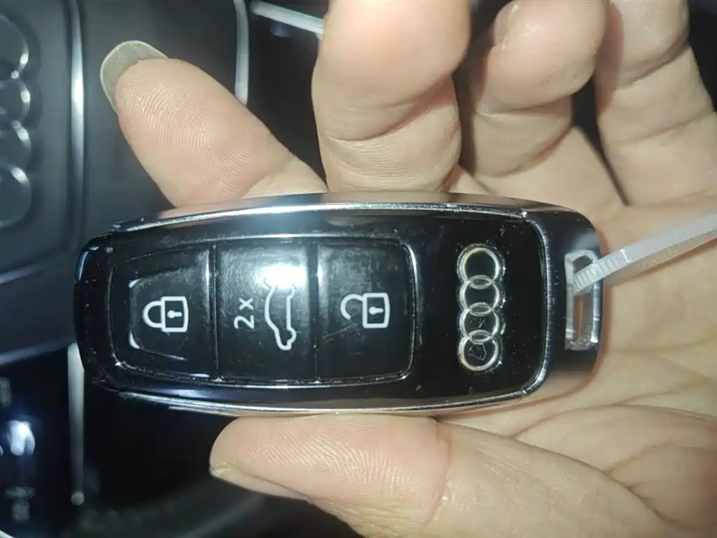 Audi A6L New Energy 2020 55 TFSI e quattro фото 9
