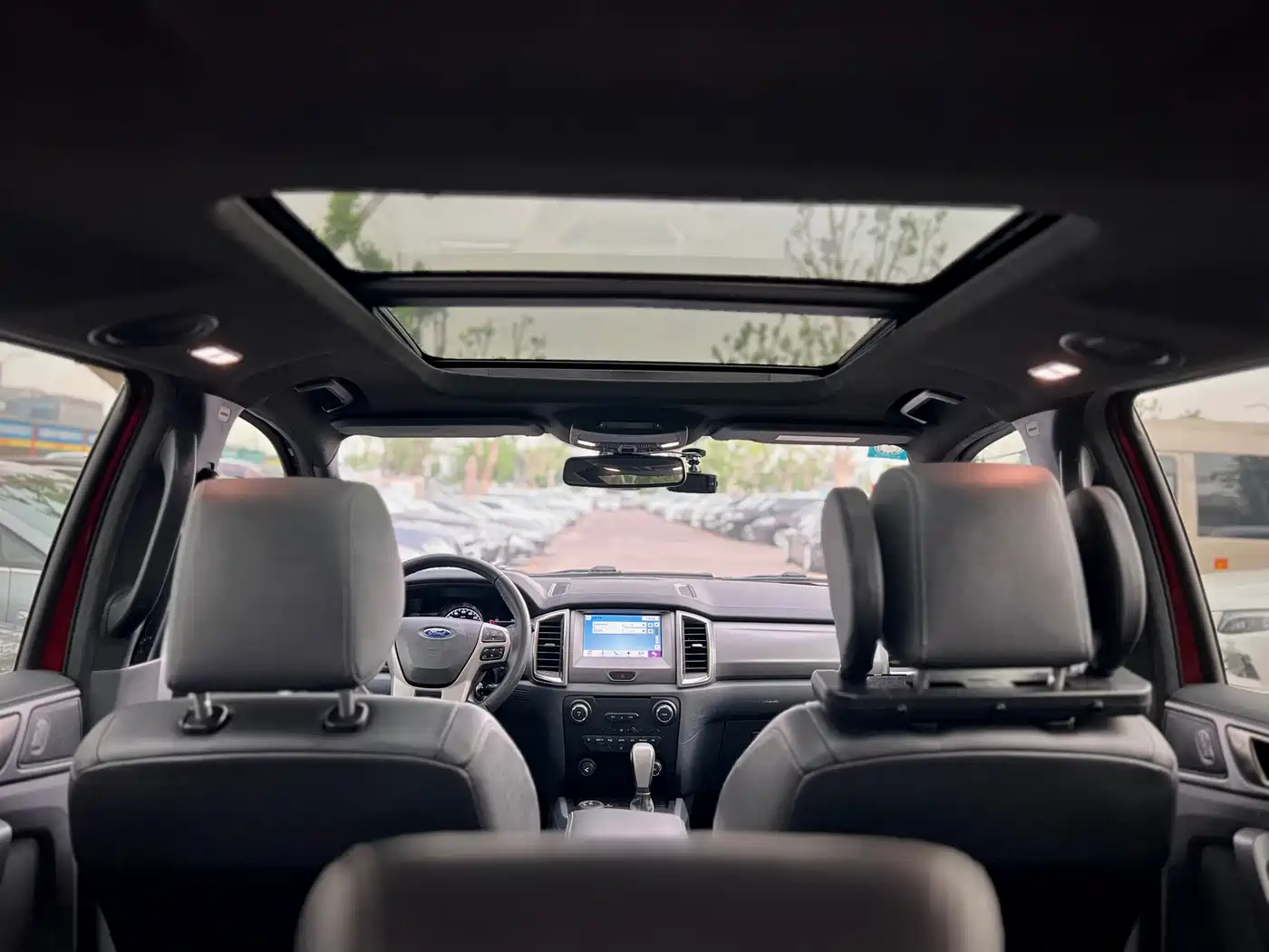 Ford Everest 2017 2017 2.0T Gasoline Automatic 4WD Luxury Edition 5-Seater