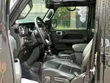 Фото 6 - Jeep Gladiator