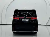 Фото 34 - Toyota Vellfire