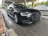 Фото 3 - Audi A8