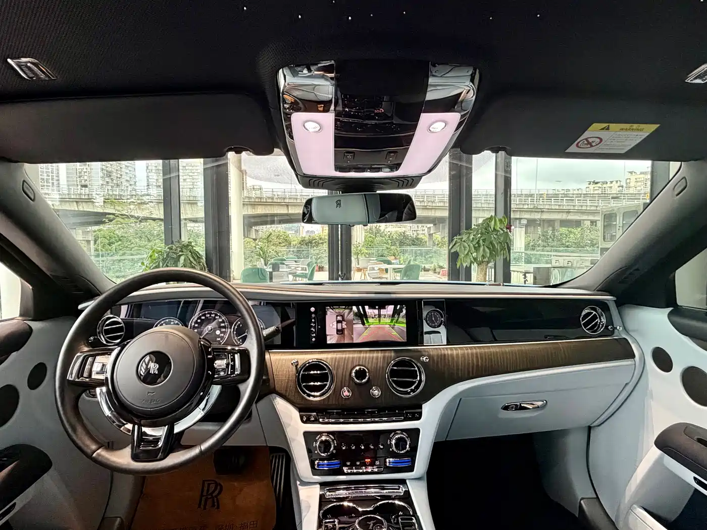 Rolls-Royce Ghost 2021 6.7T Long Wheelbase фото 7