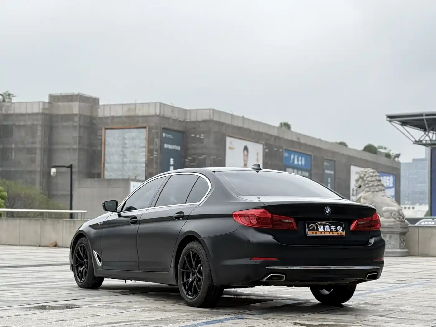 BMW 5 Series 2020 525Li Luxury Package фото 3