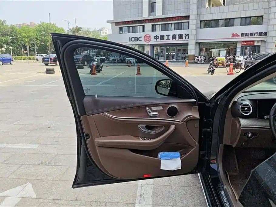 Mercedes-Benz E-Class 2019 E 260 L фото 7