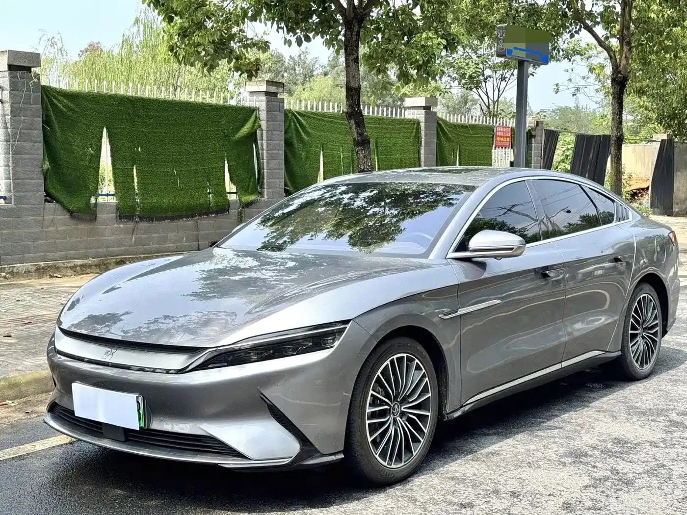 BYD Han