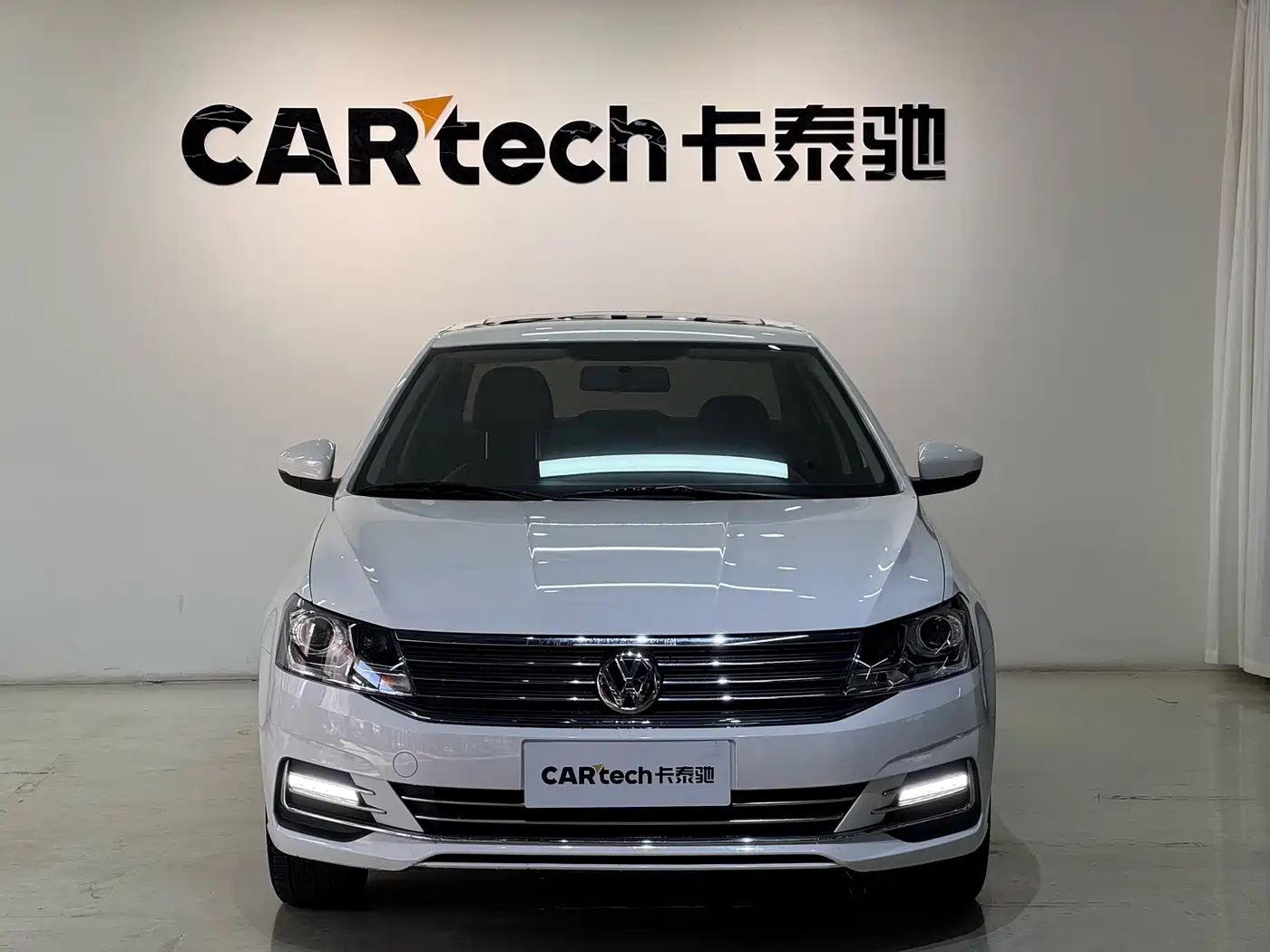 Volkswagen Lavida 2019 Lavida Start 1.5L Auto Comfort (China VI) фото 2