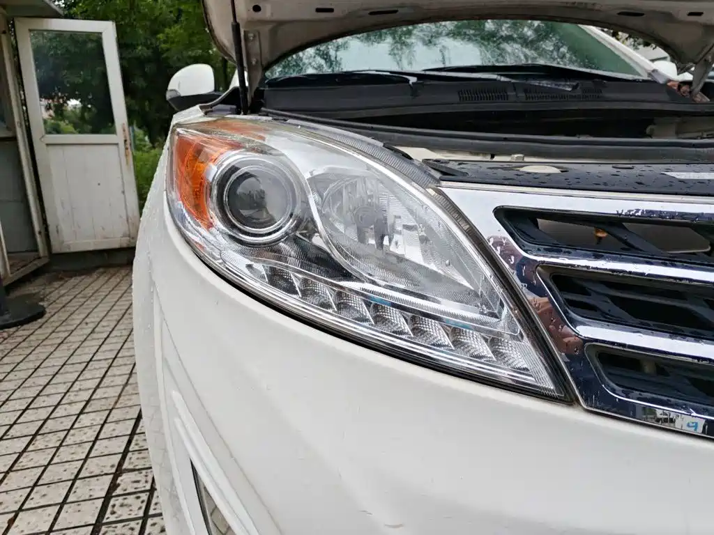 GAC Trumpchi Trumpchi GS5 2014 2014 2.0L Automatic 2WD Premium Edition