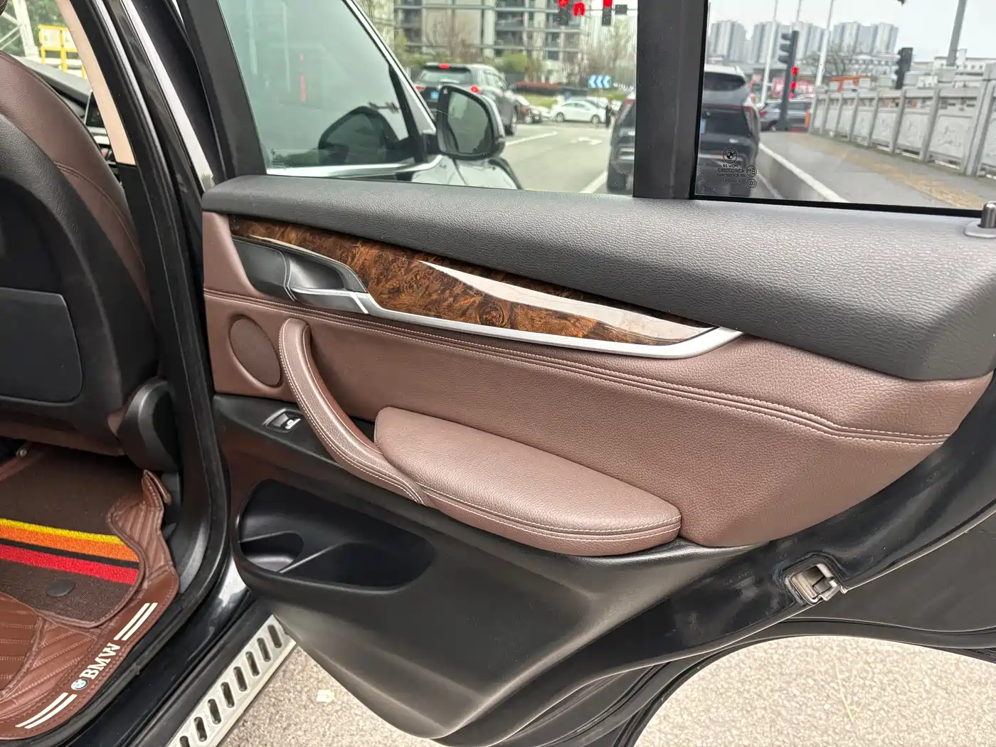 BMW X5 (Import) 2014 xDrive35i Leading фото 10