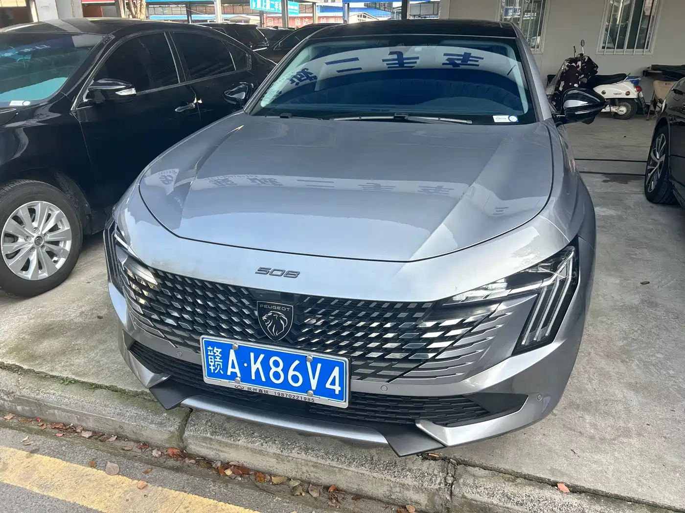 PEUGEOT 508