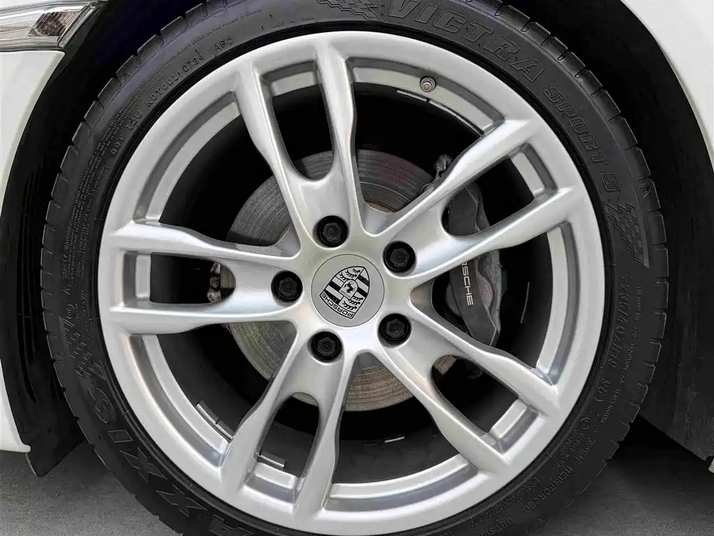 Photo 20 - Porsche Cayman