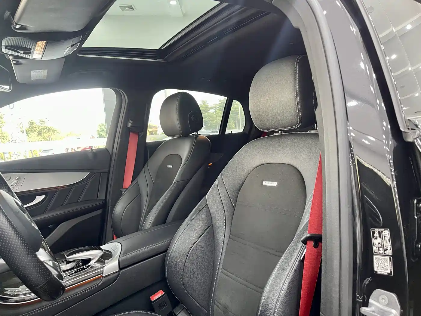 Mercedes-Benz GLC AMG 2018 AMG GLC 63 4MATIC+ фото 11