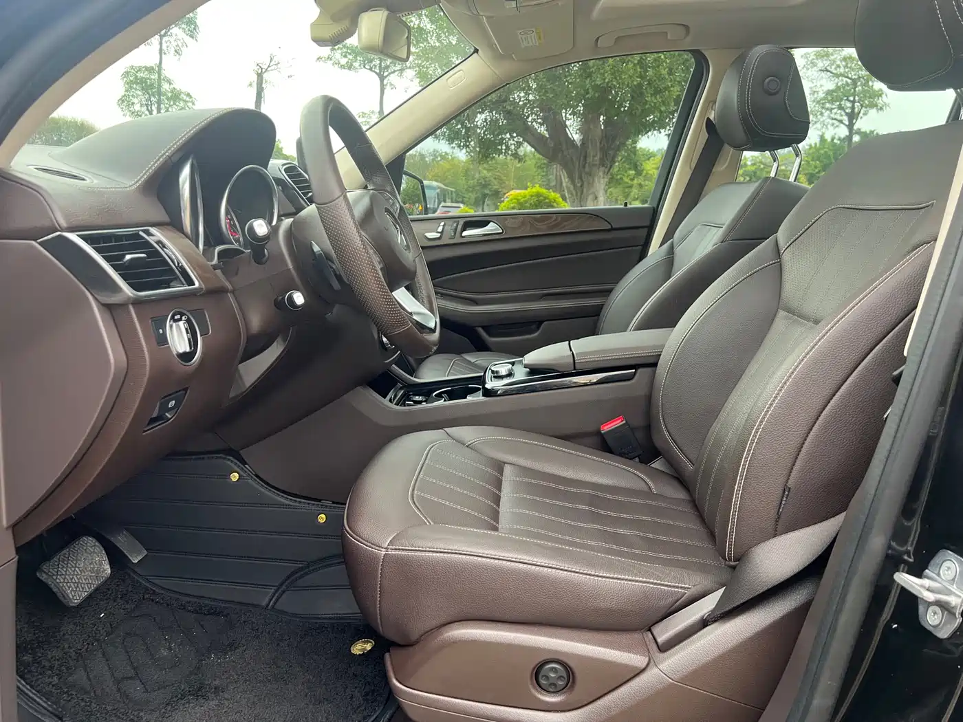 Mercedes-Benz GLE 2018 GLE 320 4MATIC Dynamic Ultimate Edition фото 9
