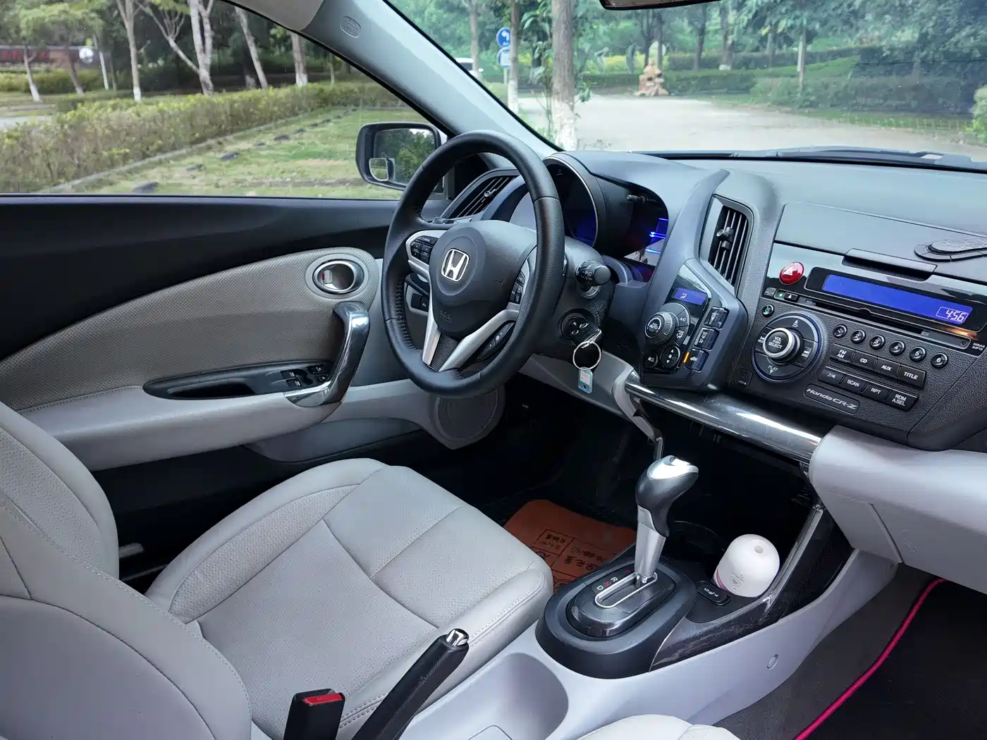 Honda CR-Z 2012 Hybrid фото 39