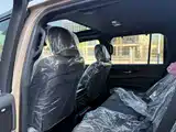 Фото 33 - Lexus LX