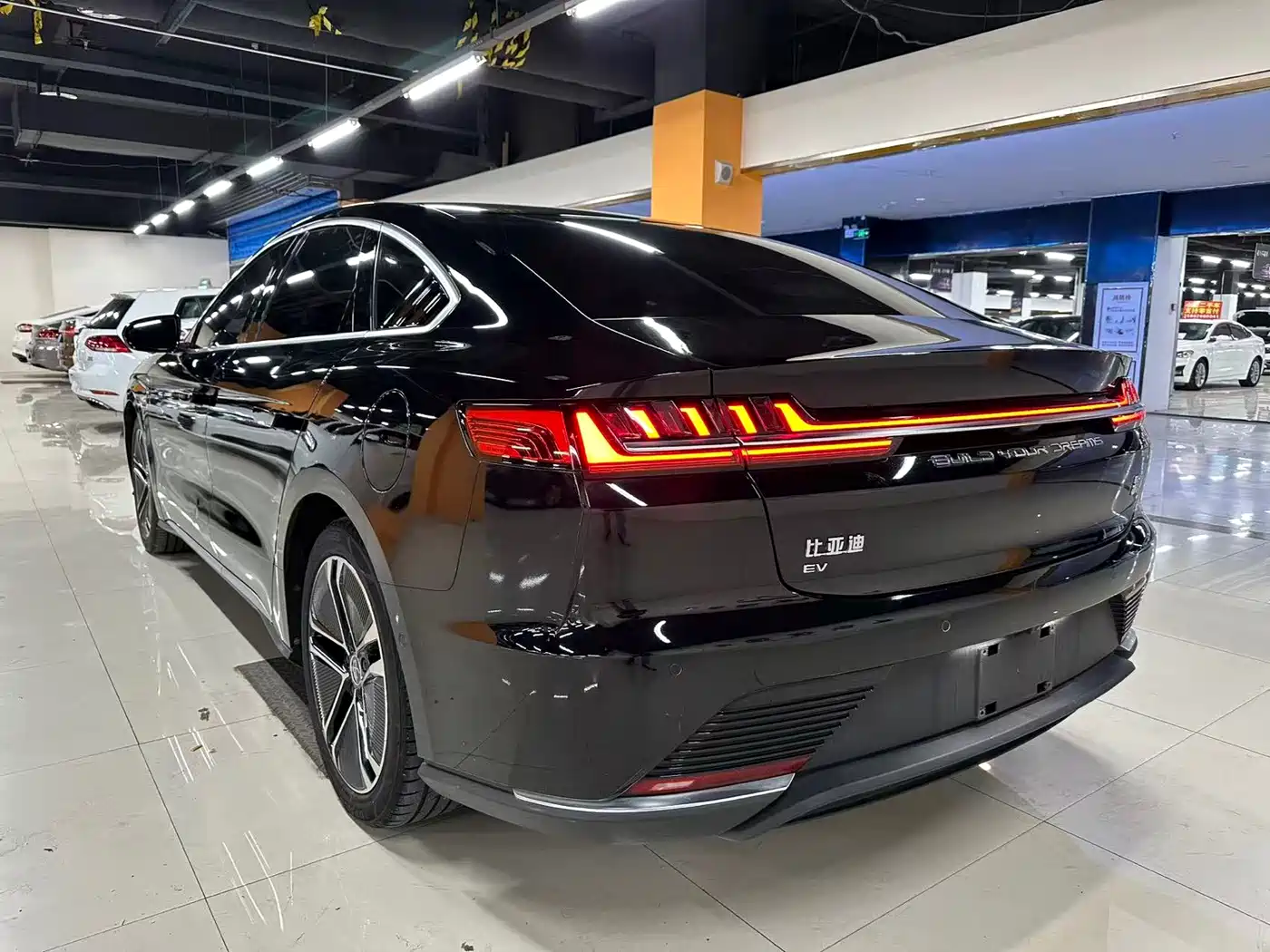 BYD Han 2020 EV Extended Range Premium фото 8