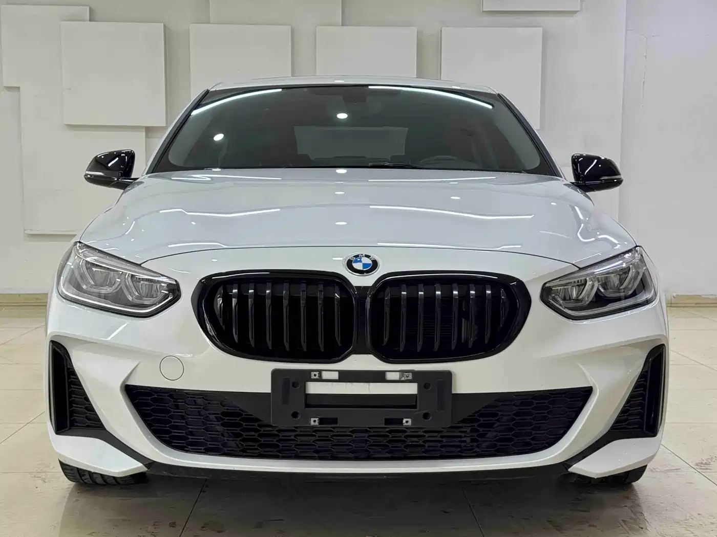 BMW 1 Series 2021 Facelift 120i M Sport Shadow Edition фото 2