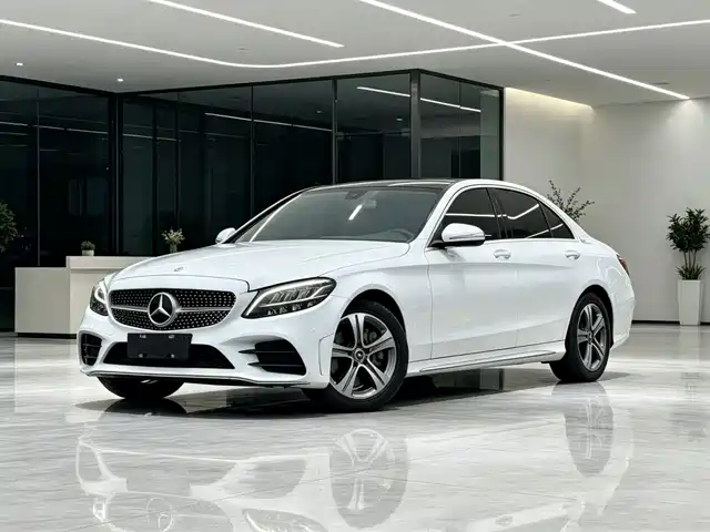 Mercedes-Benz C-Class 2020