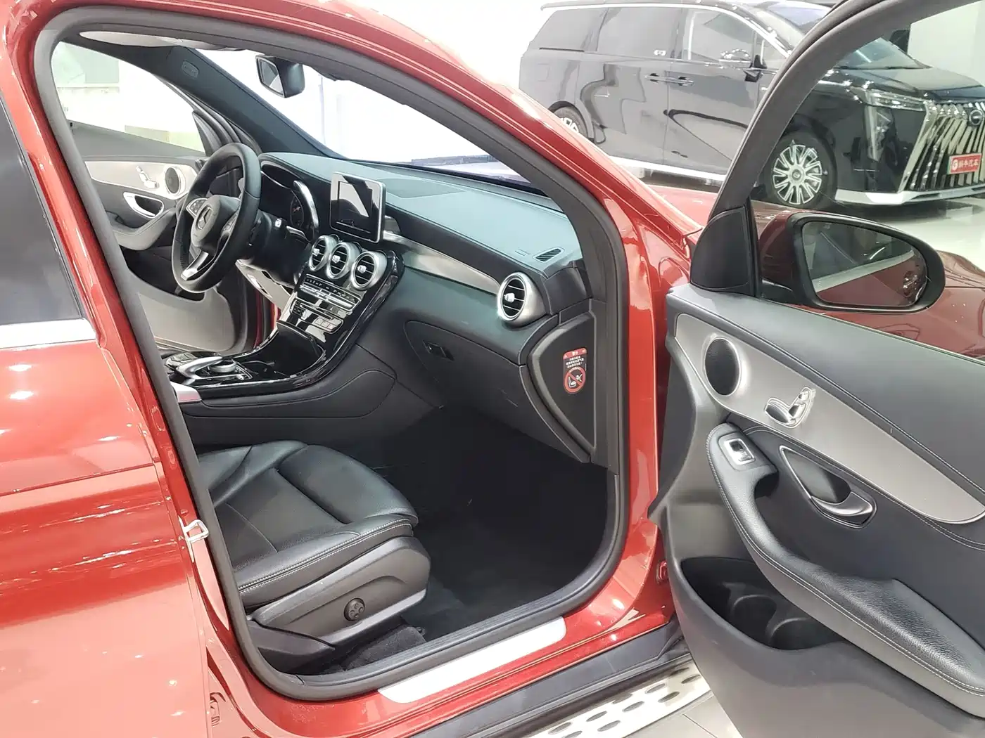 Фото 7 - Mercedes-Benz GLC