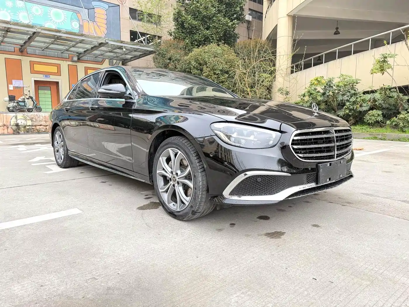  E CLASS