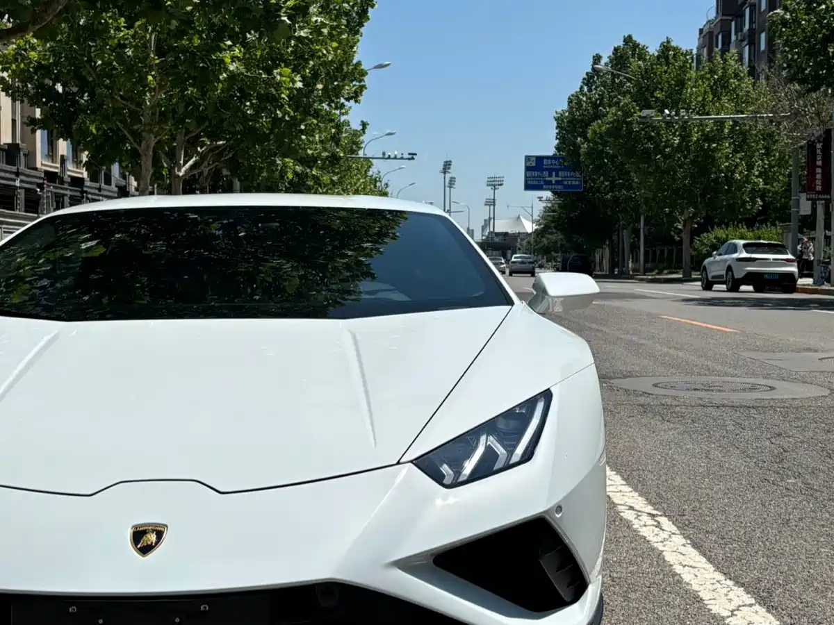 Lamborghini Huracán 2020 Huracán EVO RWD фото 7