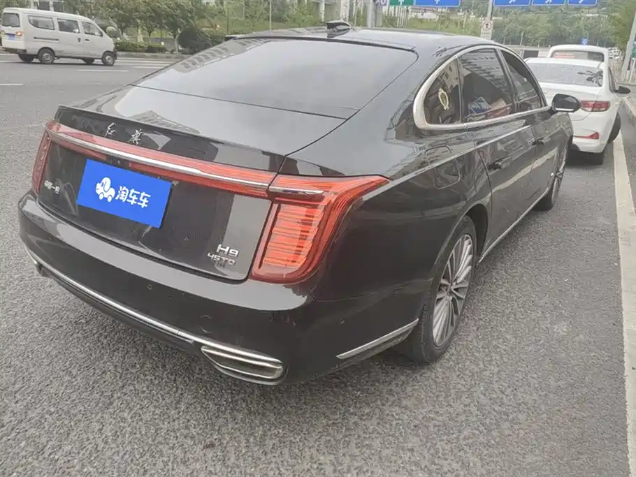 Hongqi H9 2020 2.0T Smart Connection Qi Chang Edition фото 3